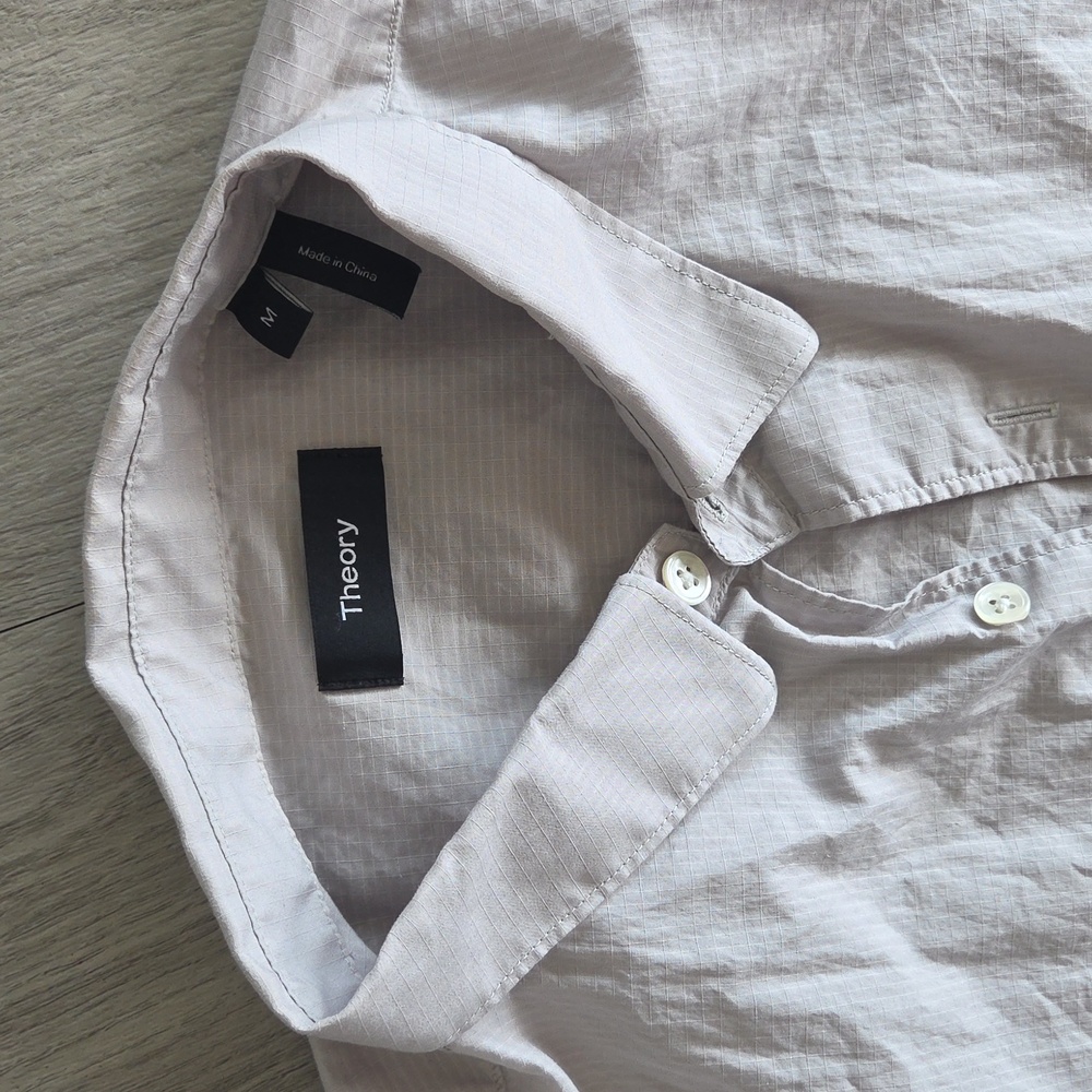 Men's Theory Dress Shirt. Size M. 100% Cotton.Ripstop Shirting. Light Gray/Beige - Picture 4 of 6